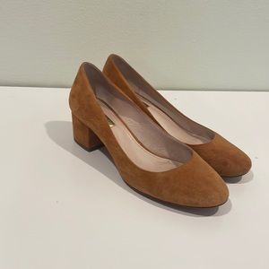 Louise et Cie brown/tan suede heels